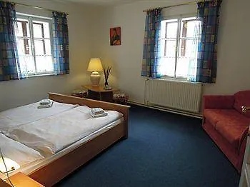 Linden Maison d'hôtes 3*